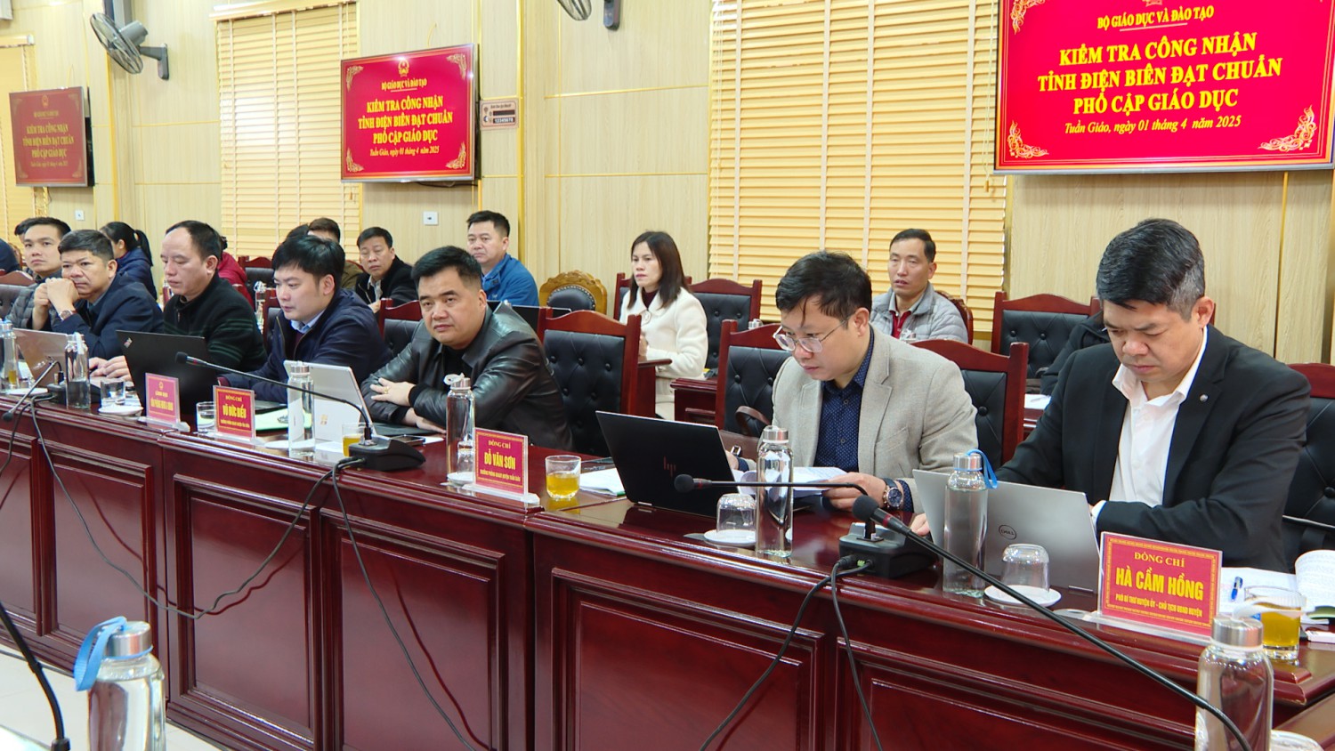 Đại biểu huyện Tuần Giáo, Tủa Chùa